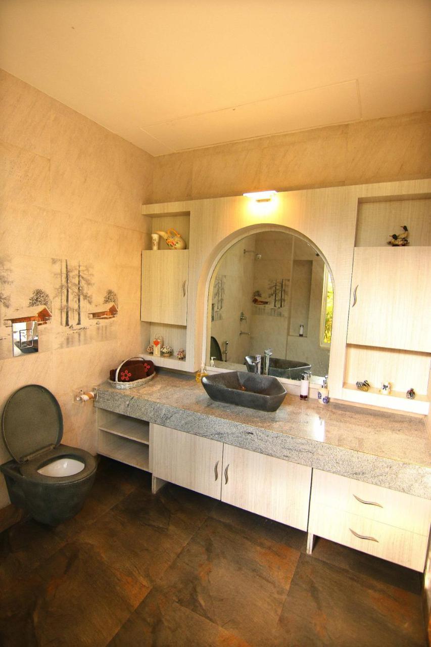 Saffronstays La Casa Maestro, Kashid - Spanish-Style Luxury Villa Near Kashid Beach المظهر الخارجي الصورة